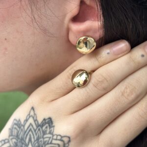 گوشواره اکوا دکمه ای