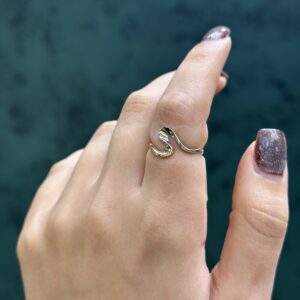 انگشتر پیچ دامله