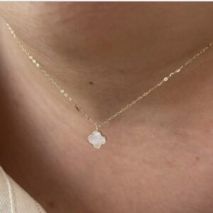 گردنبند ونکلیف سفید